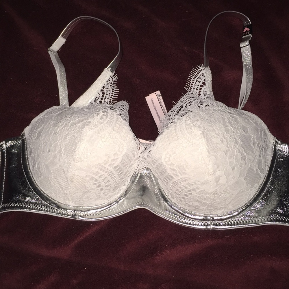 Beautiful VS bra